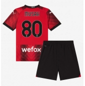 AC Milan Yunus Musah #80 Hjemmebanetrøje Børn 2023-24 Kortærmet (+ Korte bukser)