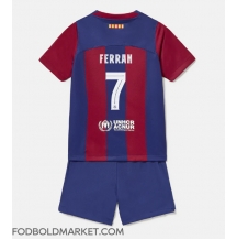 Barcelona Ferran Torres #7 Hjemmebanetrøje Børn 2023-24 Kortærmet (+ Korte bukser)