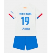 Barcelona Vitor Roque #19 Udebanetrøje Børn 2023-24 Kortærmet (+ Korte bukser)