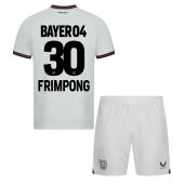 Bayer Leverkusen Jeremie Frimpong #30 Udebanetrøje Børn 2023-24 Kortærmet (+ Korte bukser)