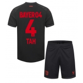 Bayer Leverkusen Jonathan Tah #4 Hjemmebanetrøje Børn 2023-24 Kortærmet (+ Korte bukser)