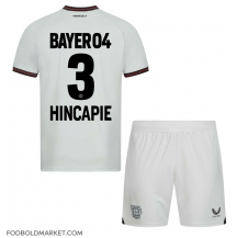 Bayer Leverkusen Piero Hincapie #3 Udebanetrøje Børn 2023-24 Kortærmet (+ Korte bukser)