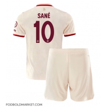 Bayern Munich Leroy Sane #10 Tredjetrøje Børn 2024-25 Kortærmet (+ Korte bukser)