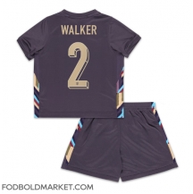 England Kyle Walker #2 Udebanetrøje Børn EM 2024 Kortærmet (+ Korte bukser)