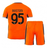 Inter Milan Alessandro Bastoni #95 Tredjetrøje Børn 2023-24 Kortærmet (+ Korte bukser)