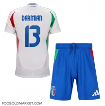 Italien Matteo Darmian #13 Udebanetrøje Børn EM 2024 Kortærmet (+ Korte bukser)