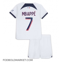 Paris Saint-Germain Kylian Mbappe #7 Udebanetrøje Børn 2023-24 Kortærmet (+ Korte bukser)