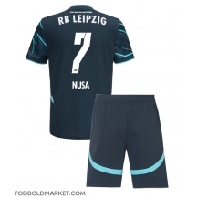 RB Leipzig Antonio Nusa #7 Tredjetrøje Børn 2024-25 Kortærmet (+ Korte bukser)