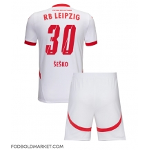 RB Leipzig Benjamin Sesko #30 Hjemmebanetrøje Børn 2024-25 Kortærmet (+ Korte bukser)