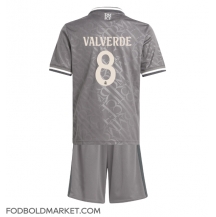 Real Madrid Federico Valverde #8 Tredjetrøje Børn 2024-25 Kortærmet (+ Korte bukser)