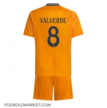 Real Madrid Federico Valverde #8 Udebanetrøje Børn 2024-25 Kortærmet (+ Korte bukser)