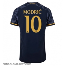 Real Madrid Luka Modric #10 Udebanetrøje 2023-24 Kortærmet